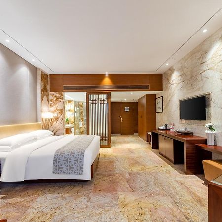 King Royal Hotel Yunfu Ngoại thất bức ảnh