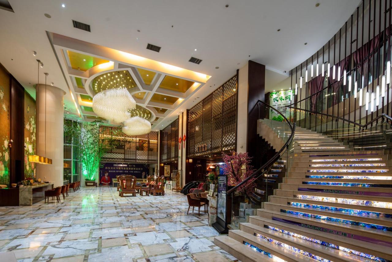 King Royal Hotel Yunfu Ngoại thất bức ảnh
