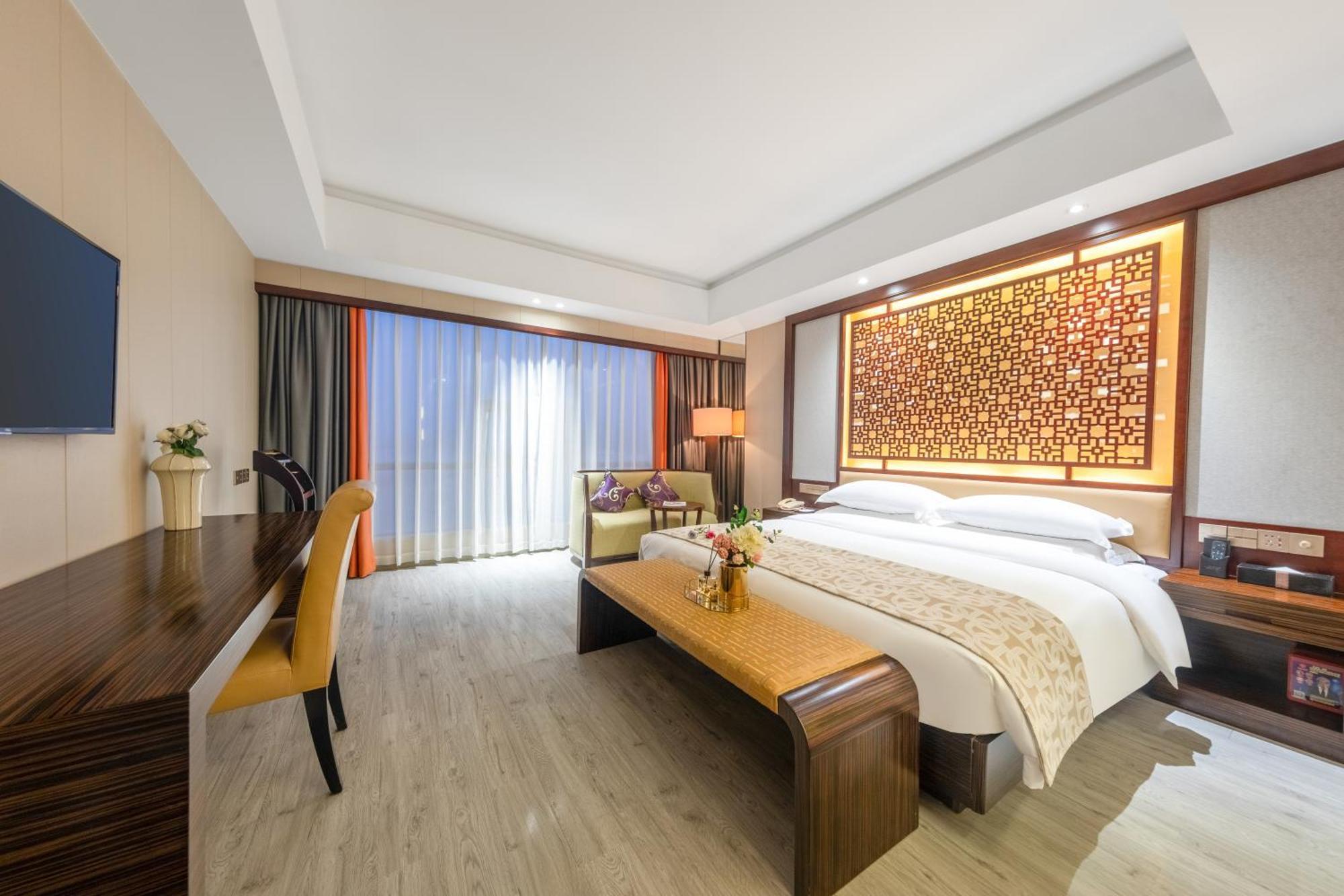 King Royal Hotel Yunfu Ngoại thất bức ảnh