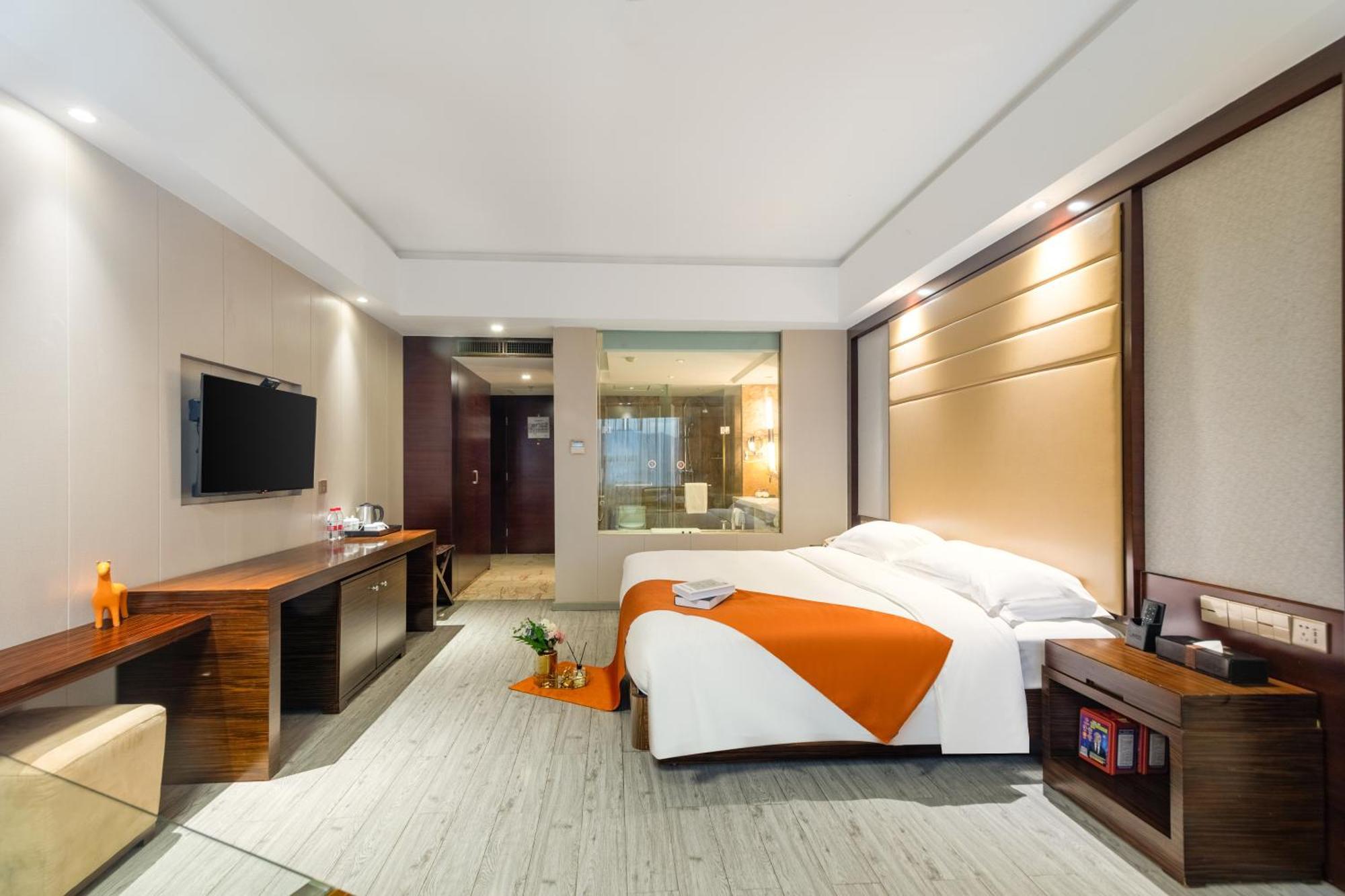 King Royal Hotel Yunfu Ngoại thất bức ảnh